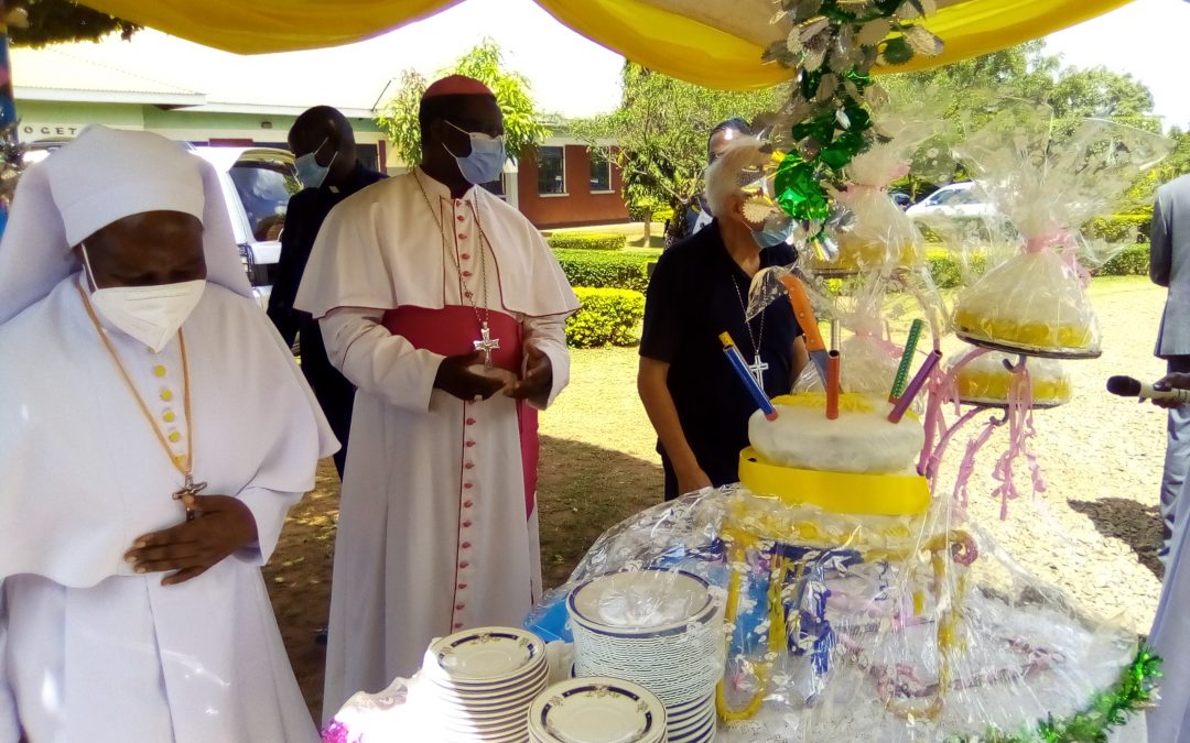 Bishop Sanctus Lino Wanok Celebrates His 35th Priestly Anniversary